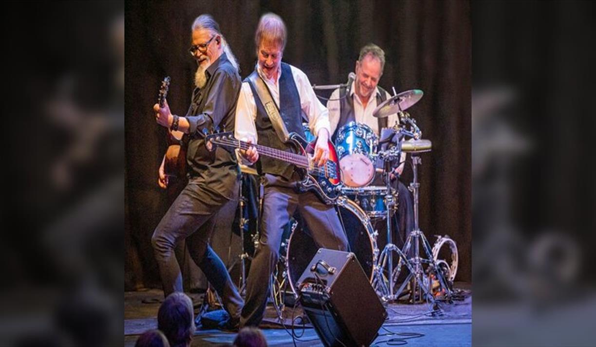 The Searchers and Hollies Experience