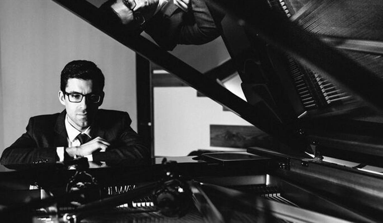 The Gabriel Latchin Trio 'a Tribute to George Gershwin'