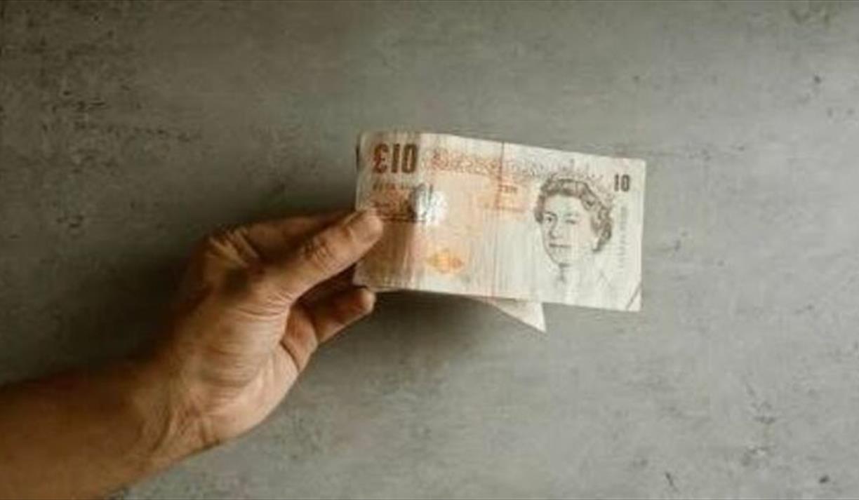 Simon Evans: Simon Evans is Staring at the Sun