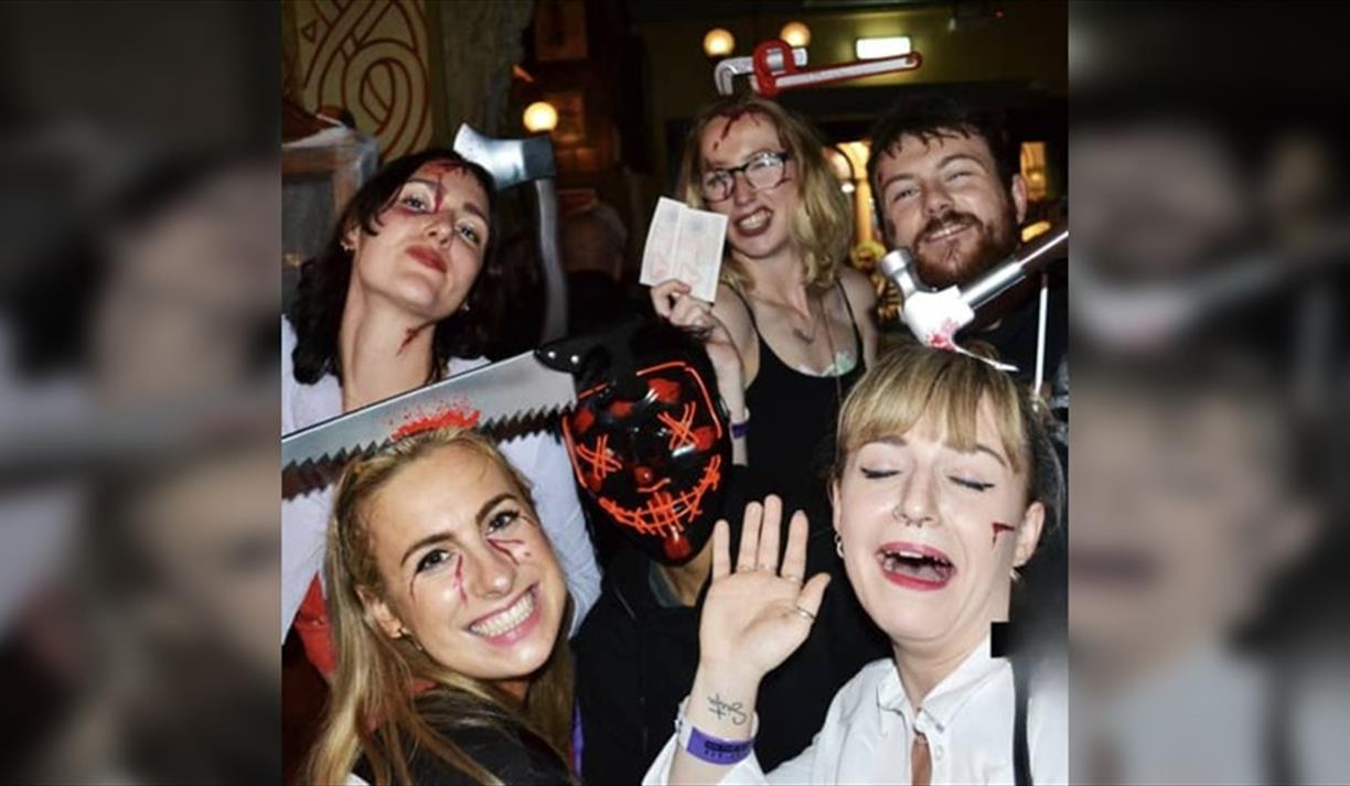 Halloween Bar Crawl in Brighton