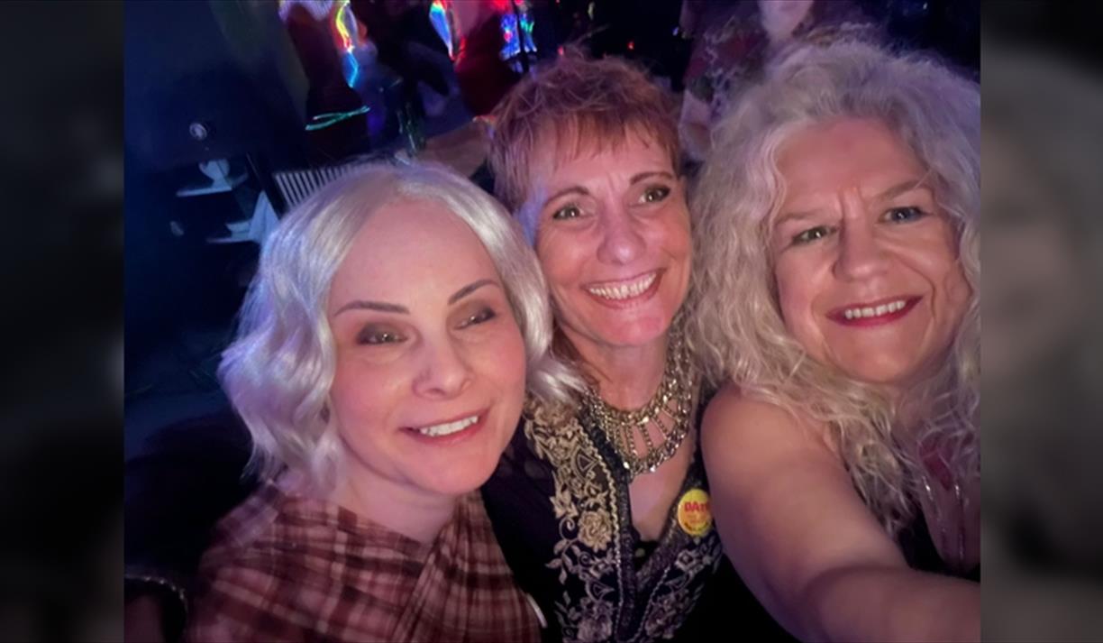 GirlFlix & QueerFlix Pride Party