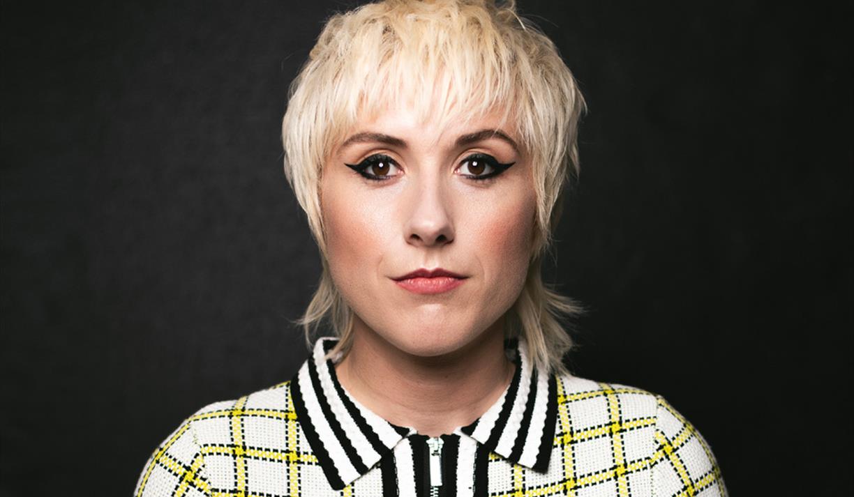 Maisie Adam: Whatsherface