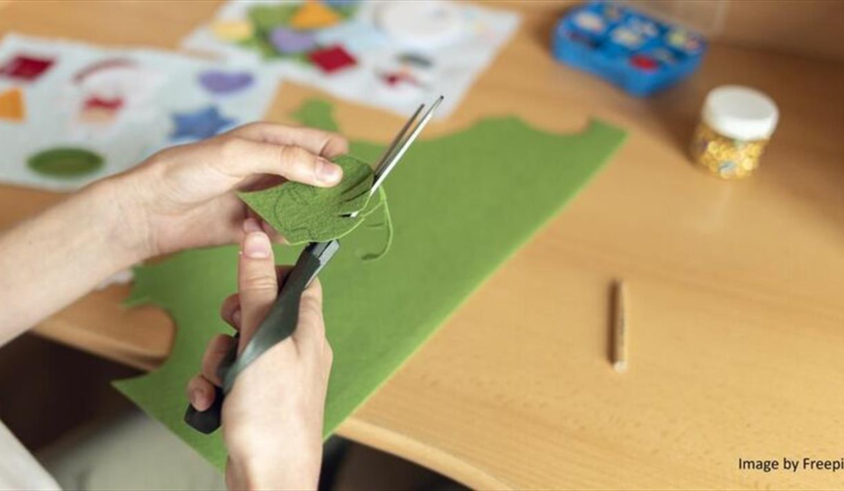 Making Meaning: A Creative Space for Hysterectomy Stories