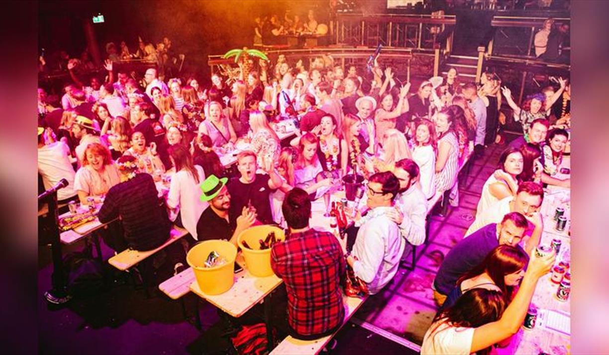Sounds Familiar Music Quiz - Christmas Party Brighton