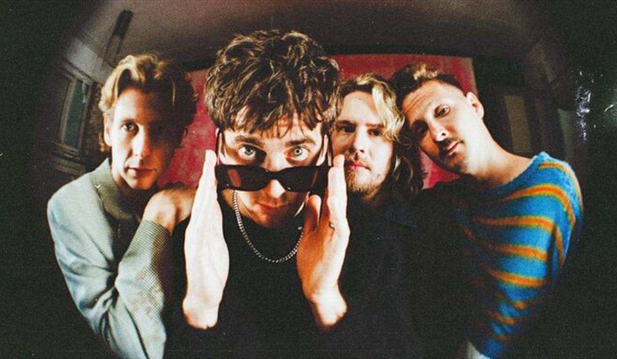 Circa Waves