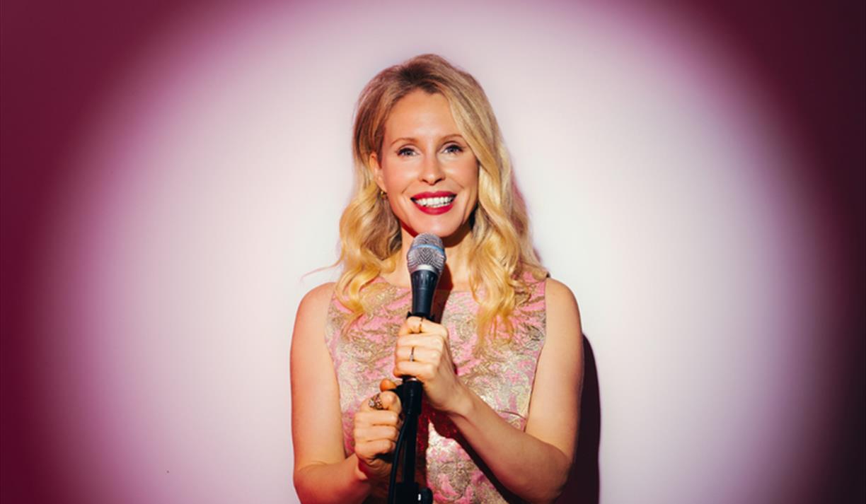 Lucy Beaumont - Bad at Quiz Shows, Good With Weirdos