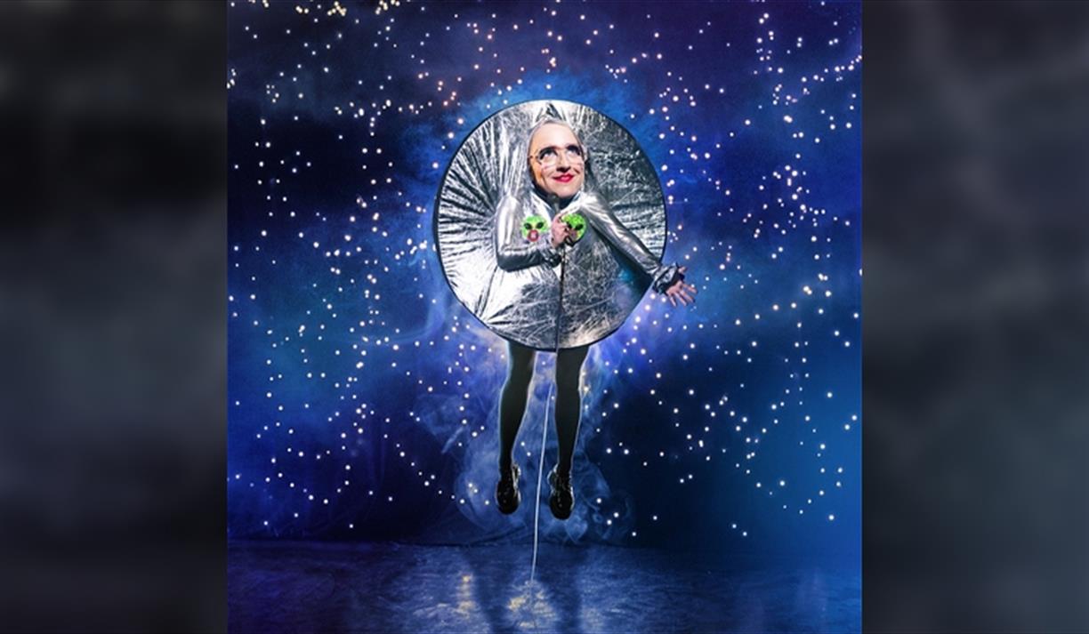 Lucy Pearman: Lunartic