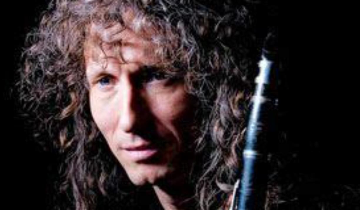 Julian Marc Stringle with The Neal Richardson Trio