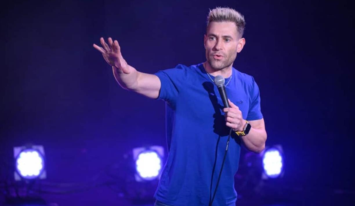 Simon Brodkin: Unleashed