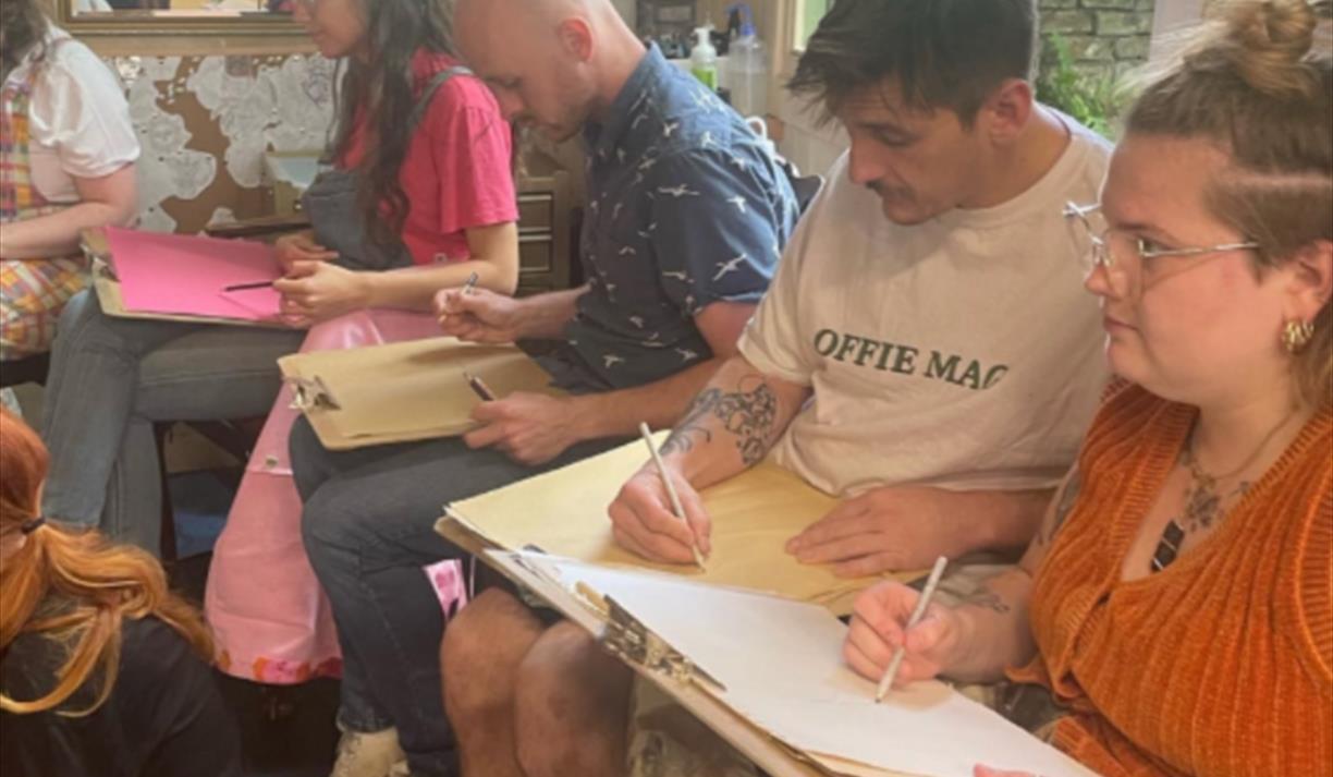 FREE Mindful Drawing Portrait Class