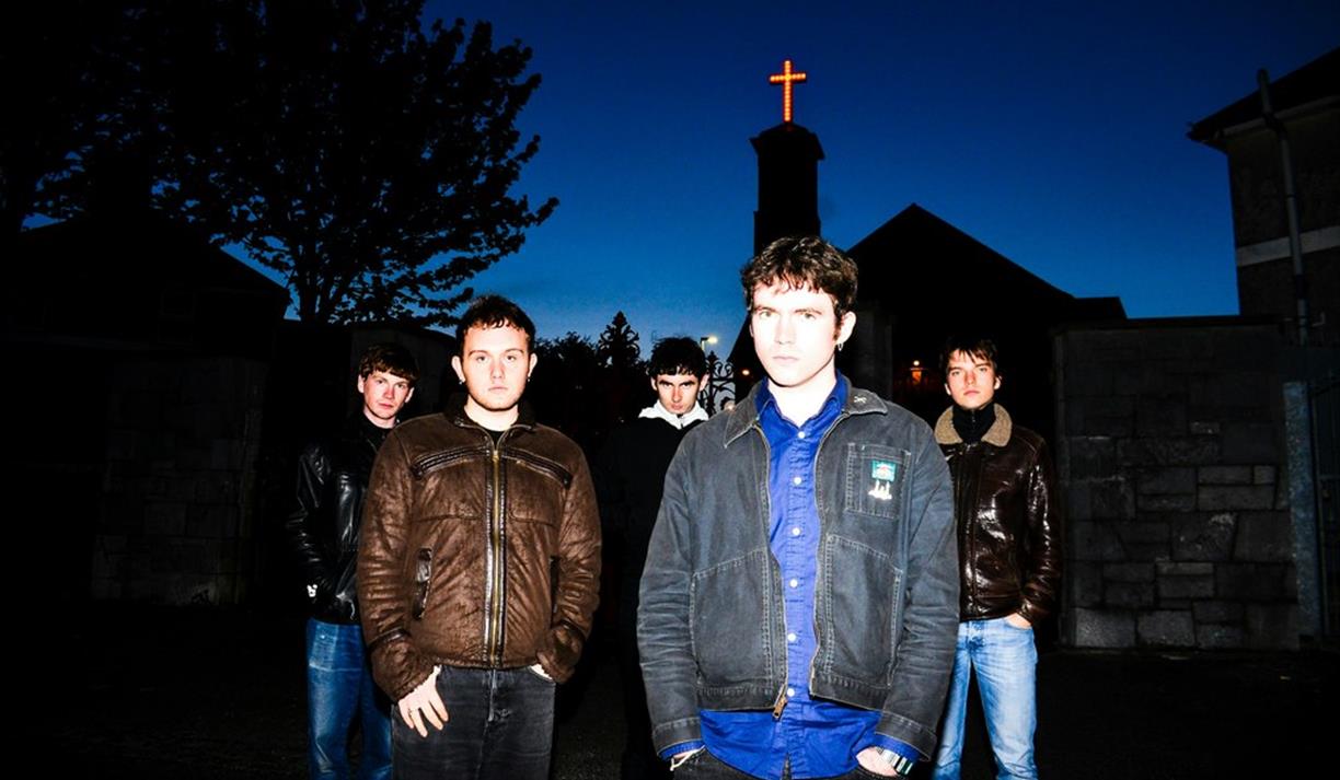 The So Young Tour: Cardinals, Mên An Tol & Pebbledash