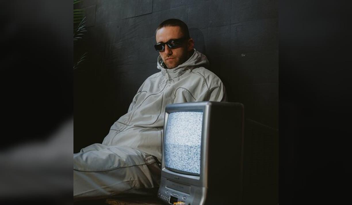 Moody Disco Presents Locky