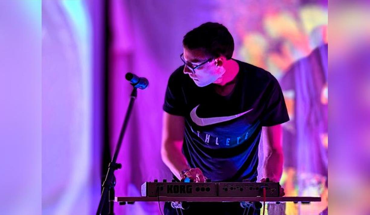 Making Beats & Moving Bodies Workshop with NEON DANCE