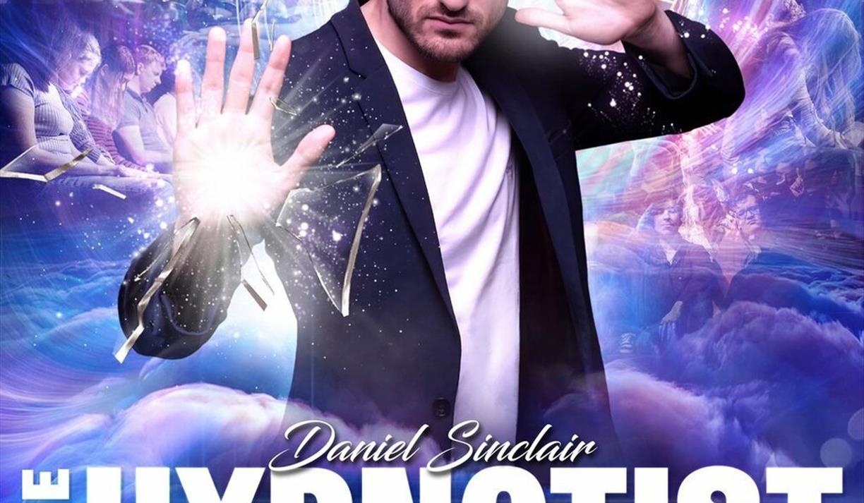 Daniel Sinclair - The Hypnotist & Mind Reader LIVE