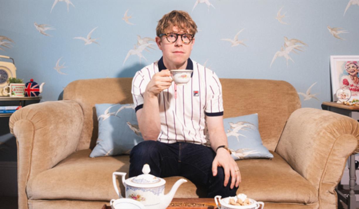 Josh Widdicombe