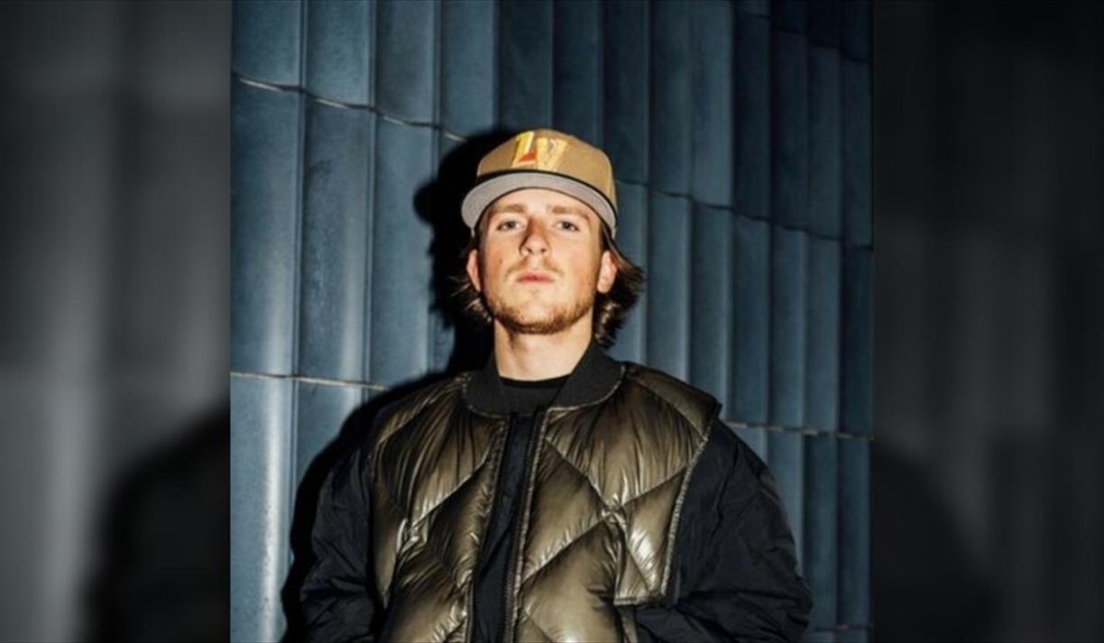 SOUTH w/ Luke Dean, George Smeddles, JWave + more