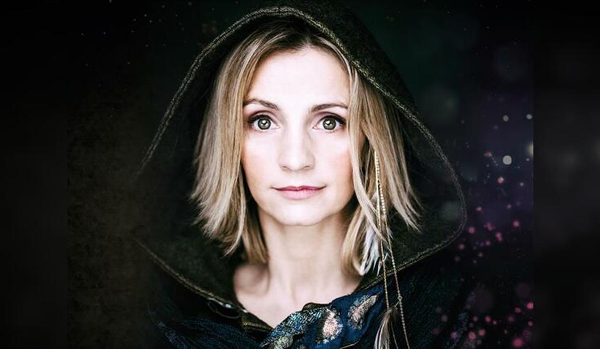 Cara Dillon - Upon a Winter's Night