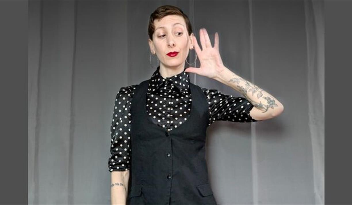 Beatrix Carlotta: "I'm Rambling Here!": An Italian American's Guide to England