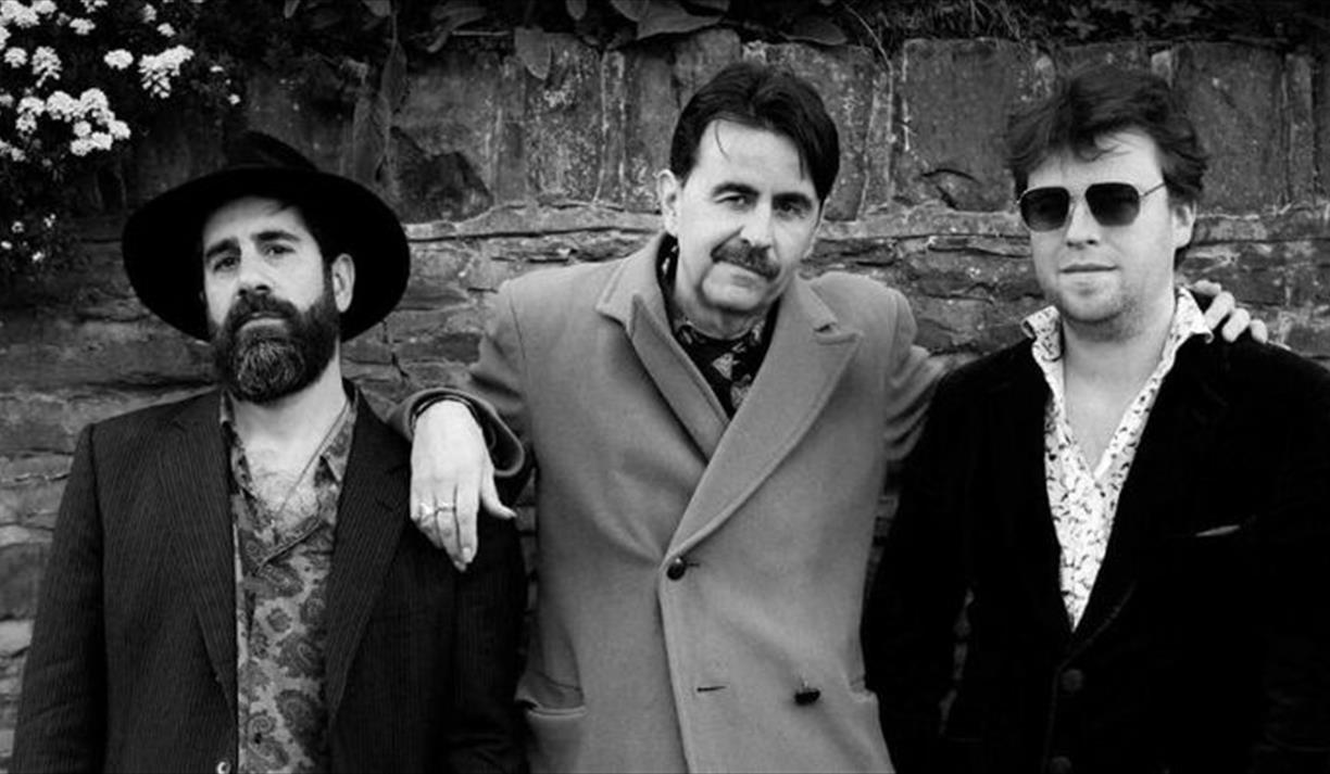 Gabriel Moreno and the Quivering Poets