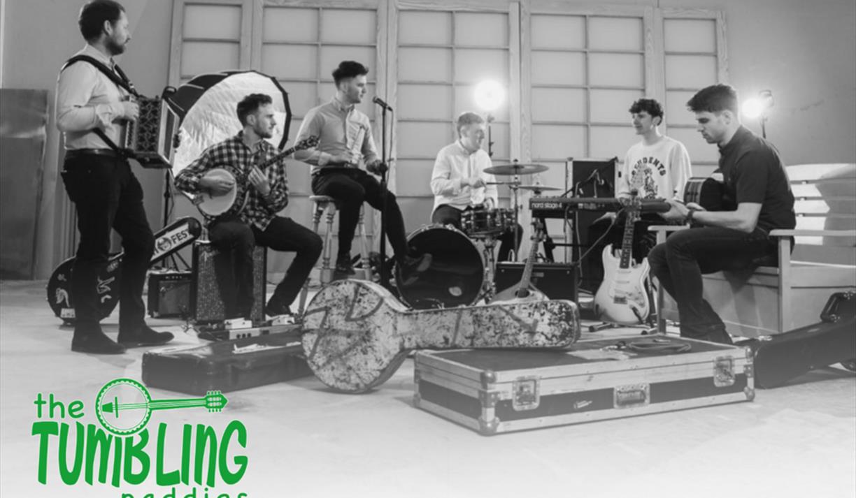 The Tumbling Paddies