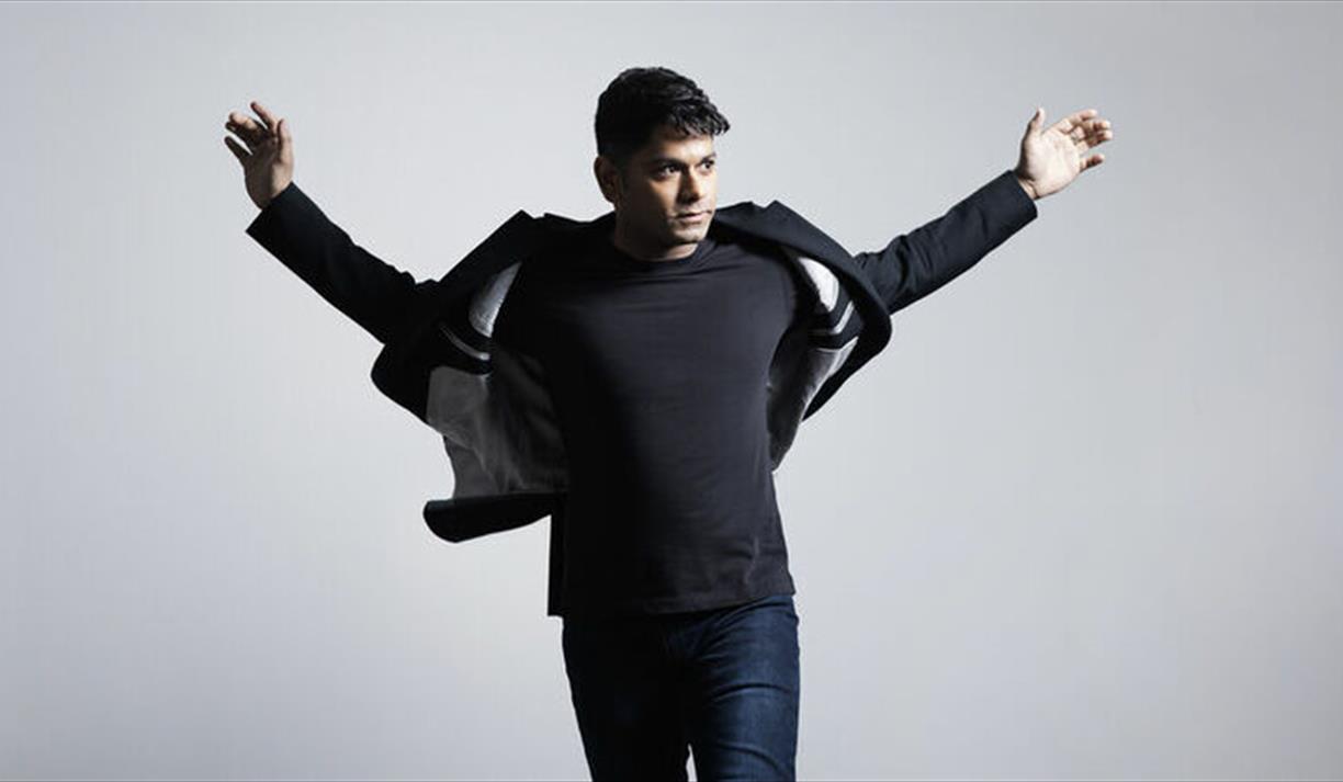 Alpesh Chauhan conducts Schumann