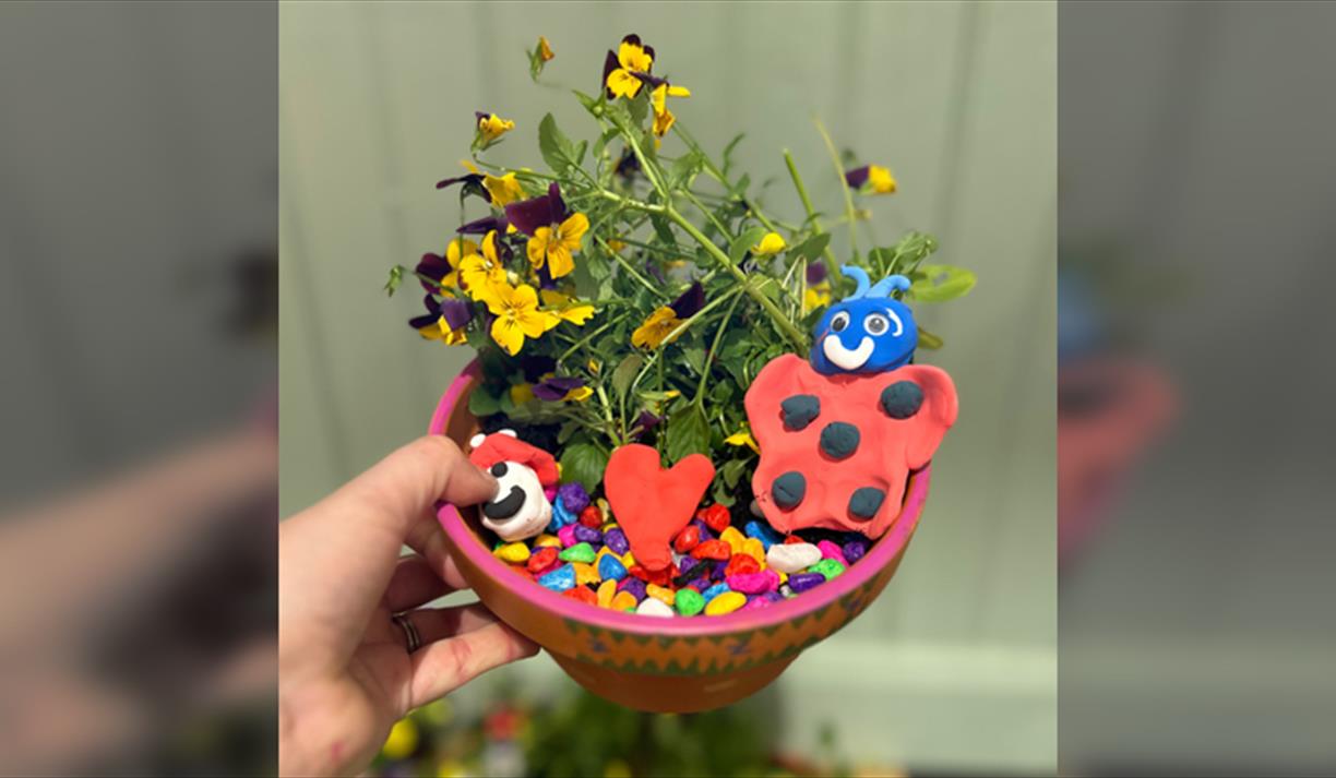 Children’s Summer T-shirt Decorating: For Ages 5+