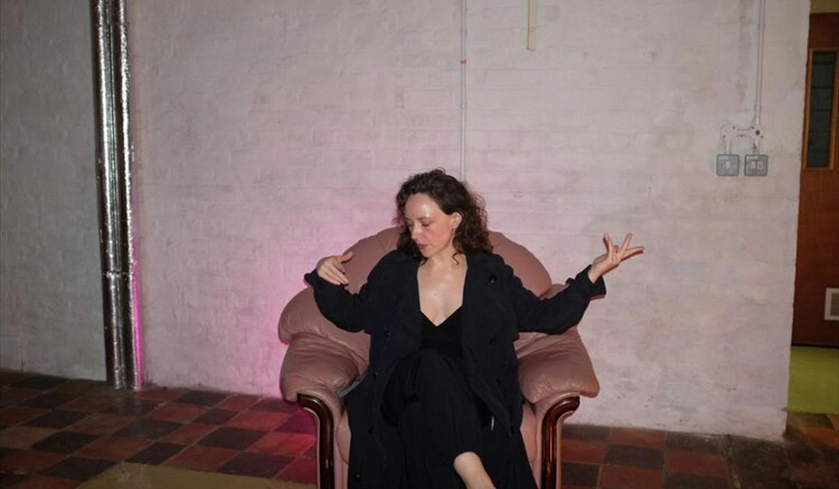 Laura Groves