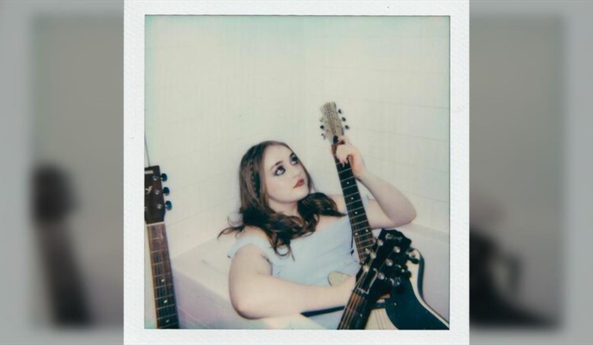 Nell Mescal