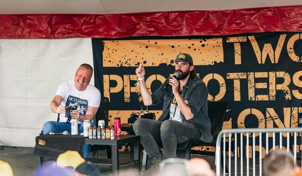 Promoters, 1 Pod