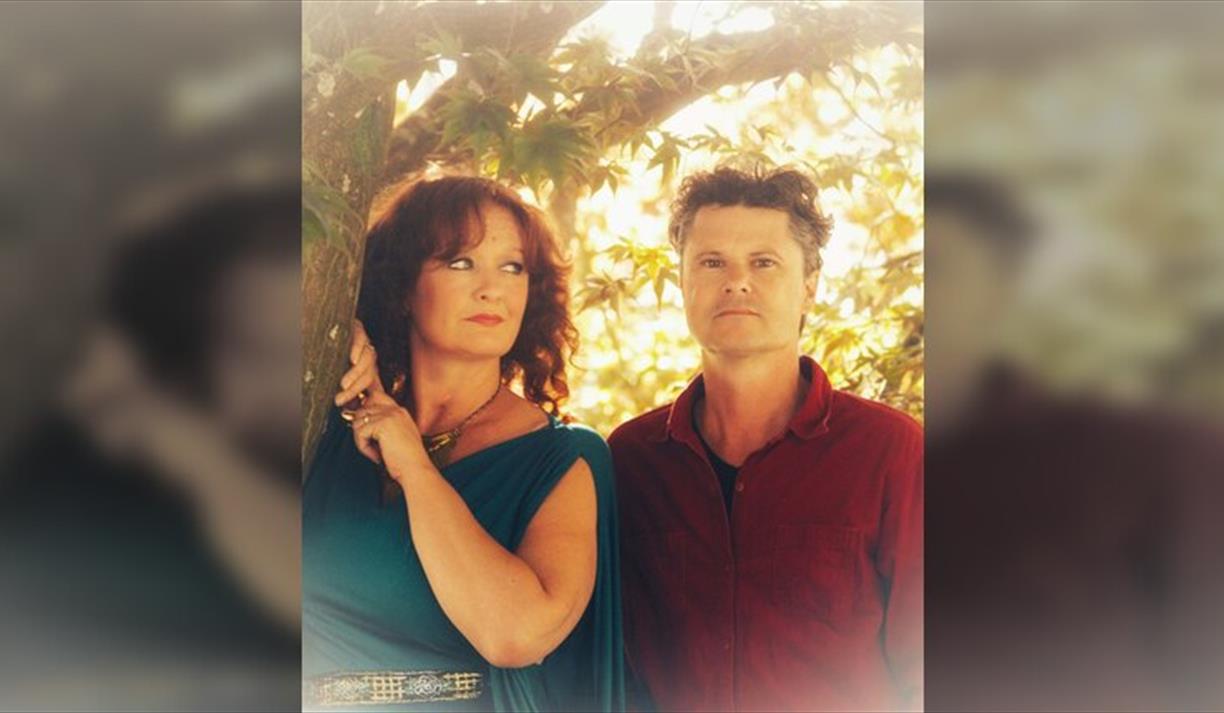 Kathryn Roberts & Sean Lakeman