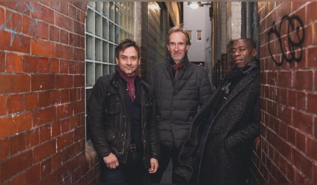 Mike & the Mechanics