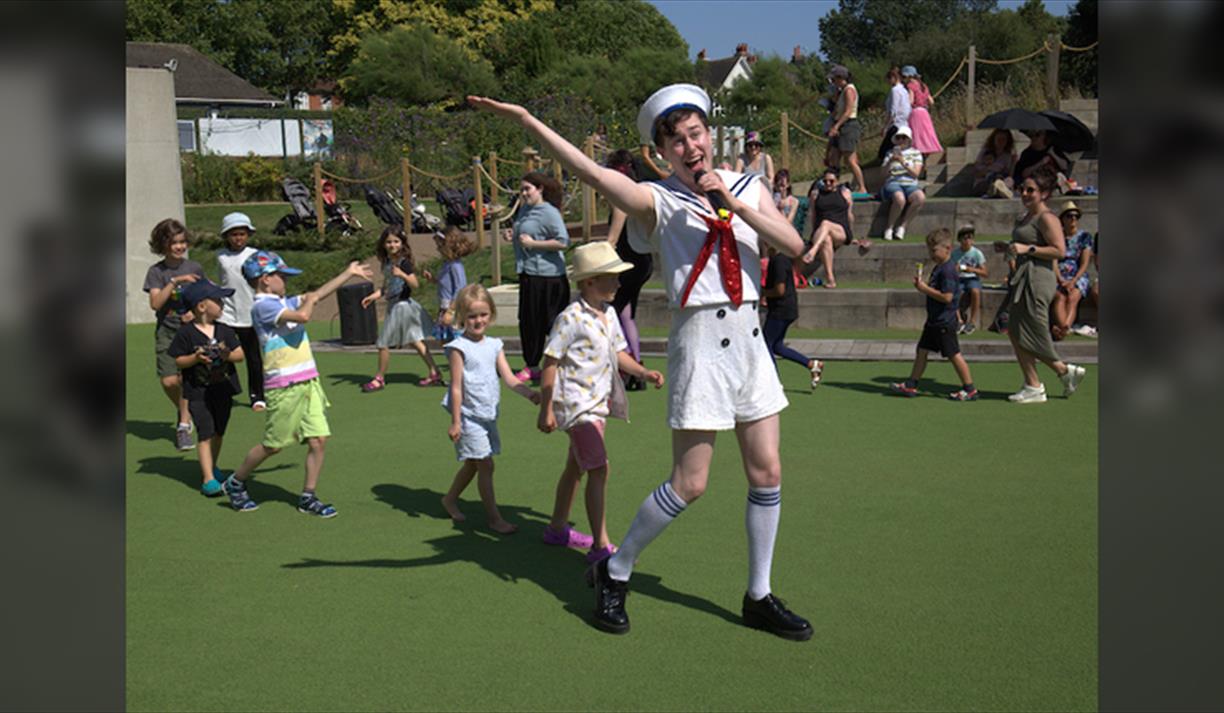 Drag in the Park: Family Edition