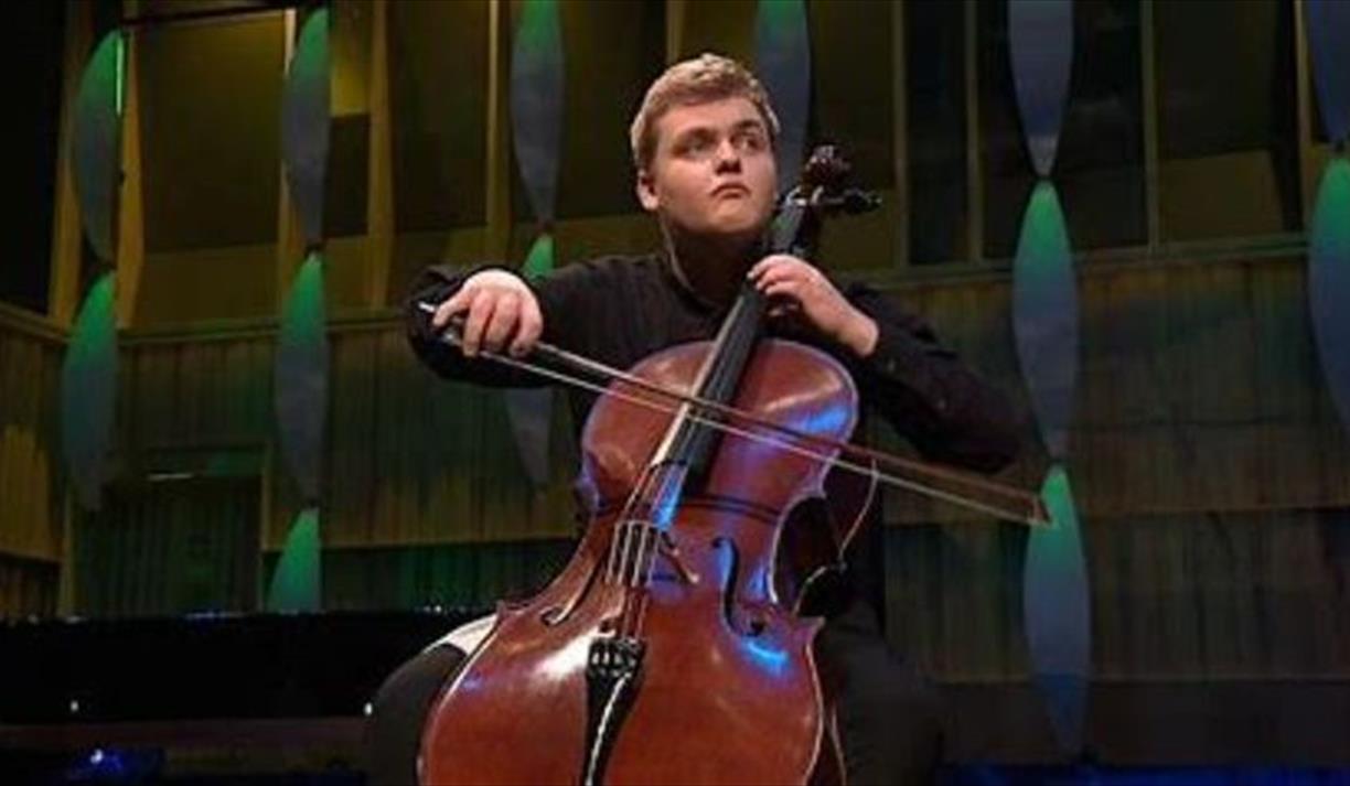 Maxim Calver - Cello