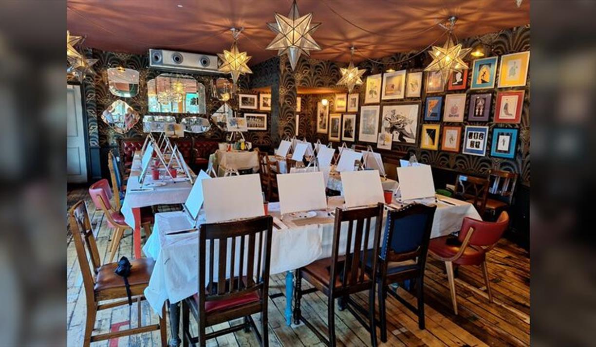 Painting party in Worthing: The Cricketers