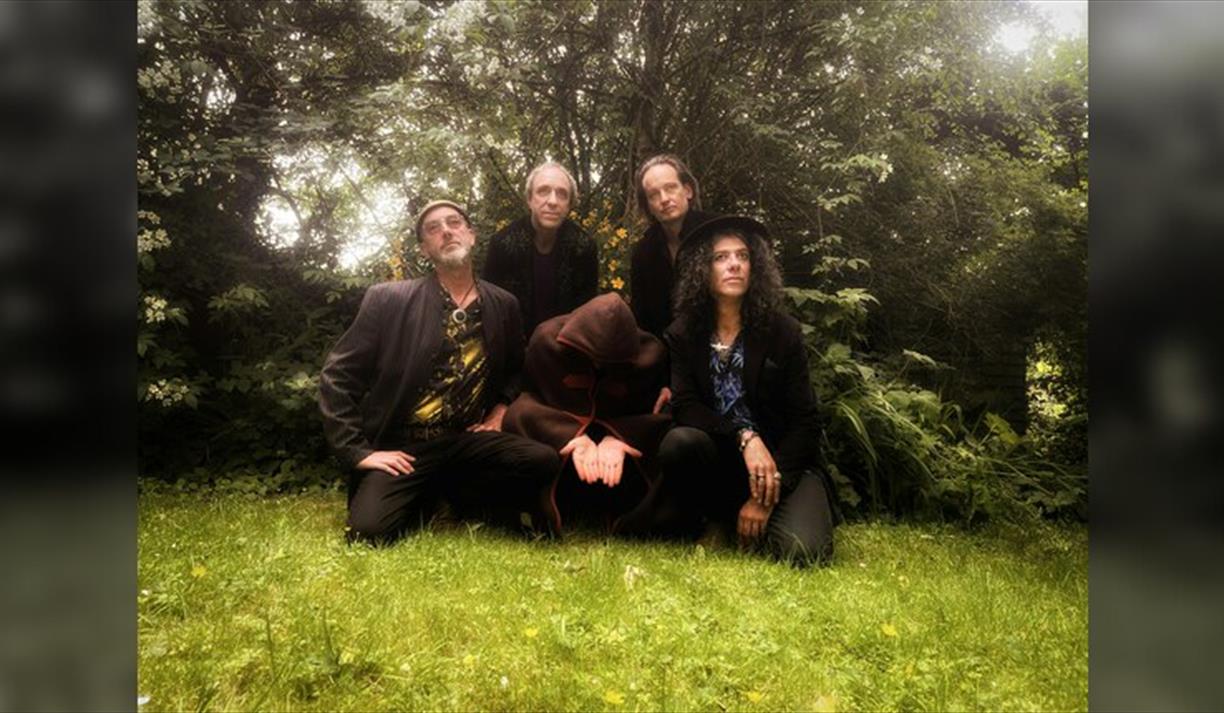 Gong & Henge