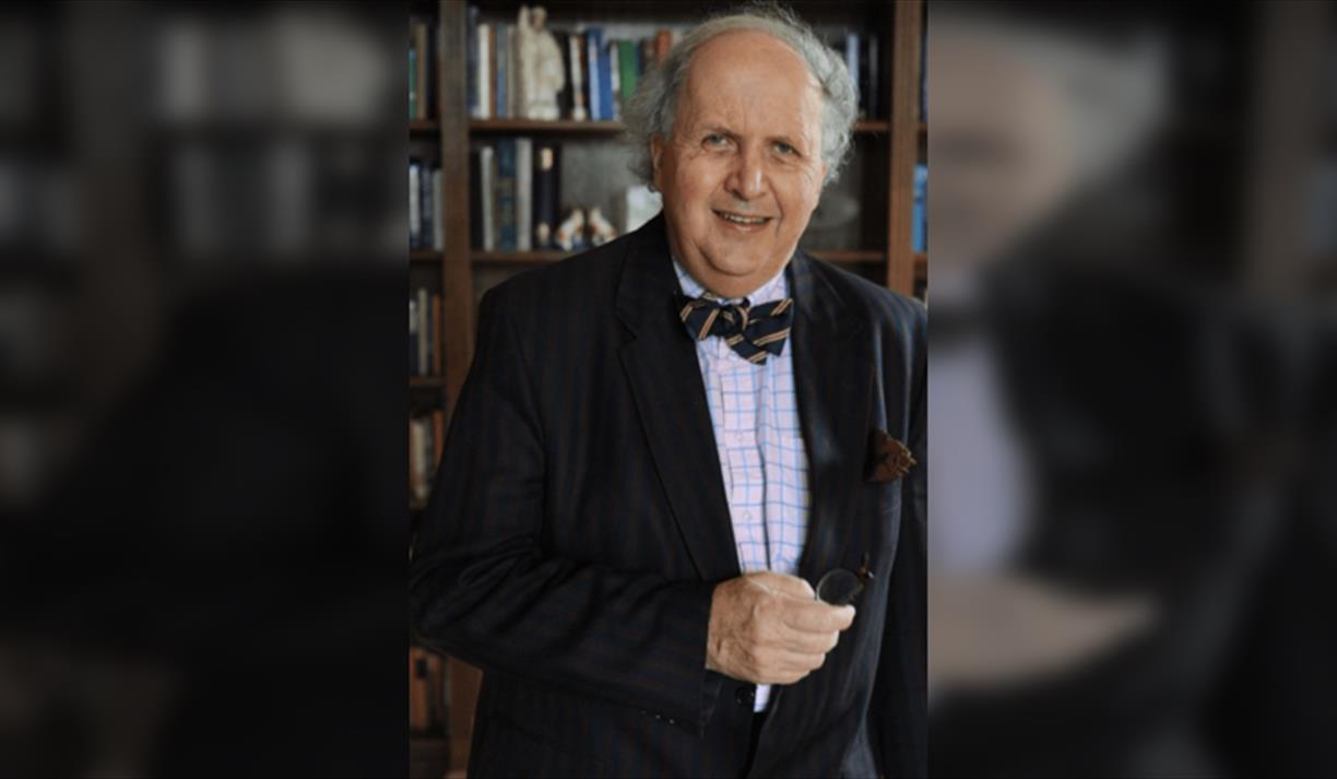 Alexander McCall Smith  The Private Side of Friendship