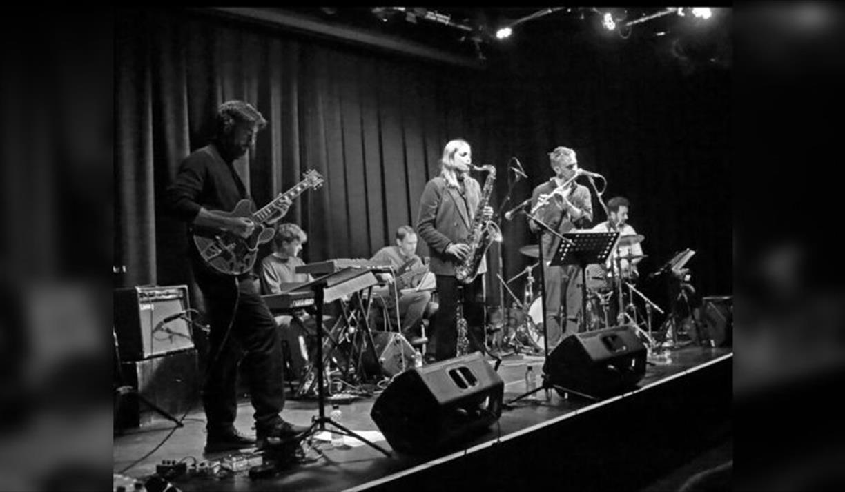 Jazz Connections: Emma Rawicz "Inkyra"