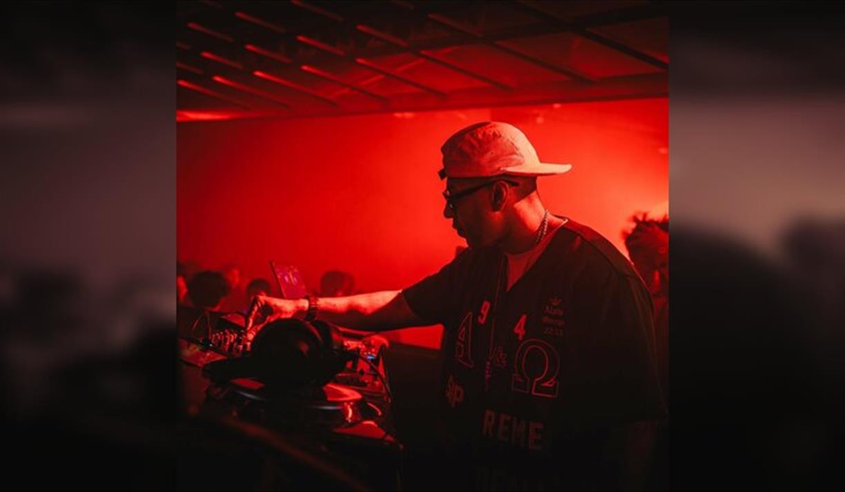 Milkshake: The Beach Rave