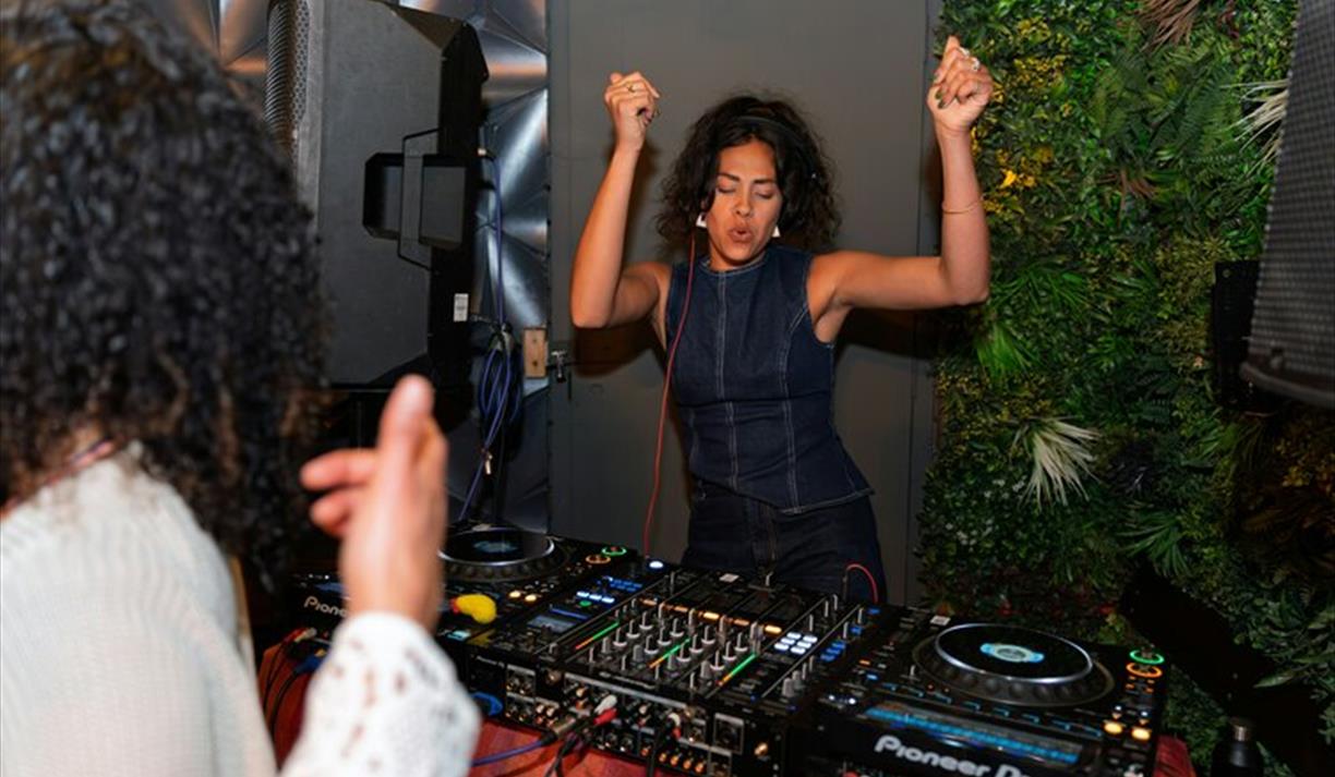 Friday Nights at the Black Lion