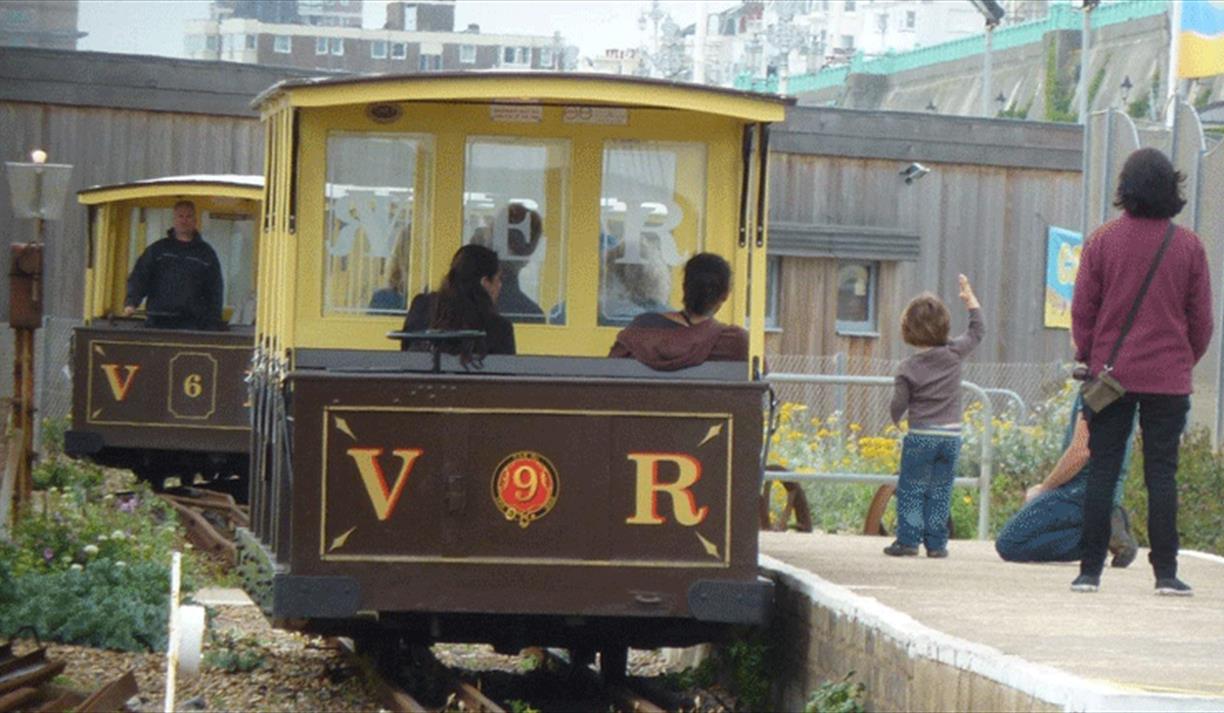 Mini electric train deals