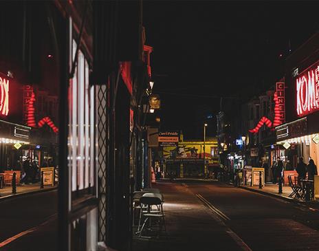 Komedia