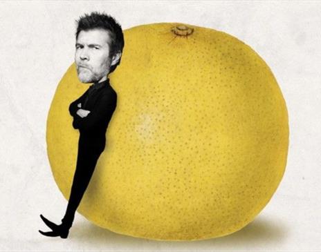 Rhod Gilbert & The Giant Grapefruit