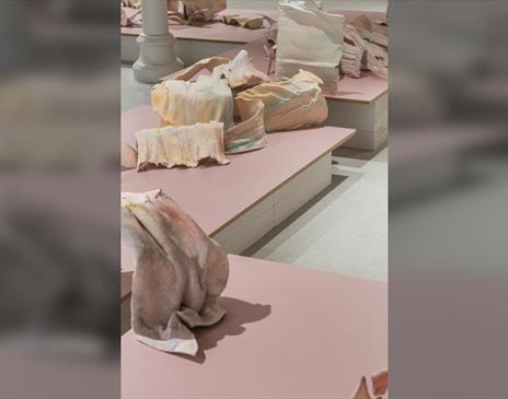 Laura White: Daily Baroque