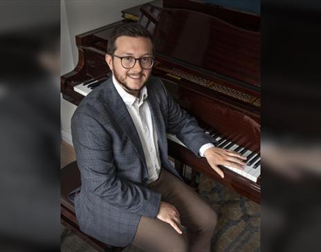 Celebrate with Welsh wizard of the keyboard, Harrison Williams