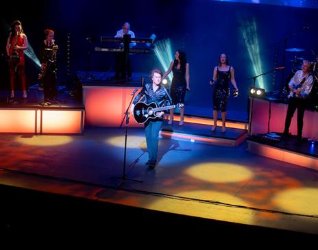 A Beautiful Noise Show: The Definitive Tribute to Neil Diamond