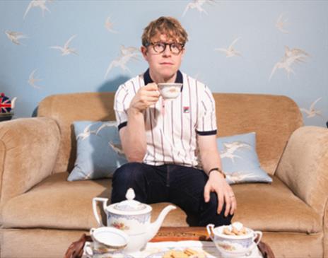 Josh Widdicombe