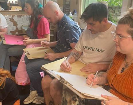 FREE Mindful Drawing Portrait Class