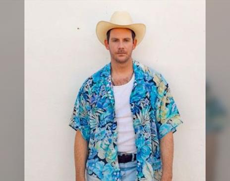 Sam Outlaw