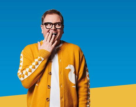 Alan Carr: Regional Trinket
