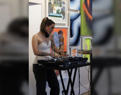 Helm Gallery’s ‘Take The Streets’